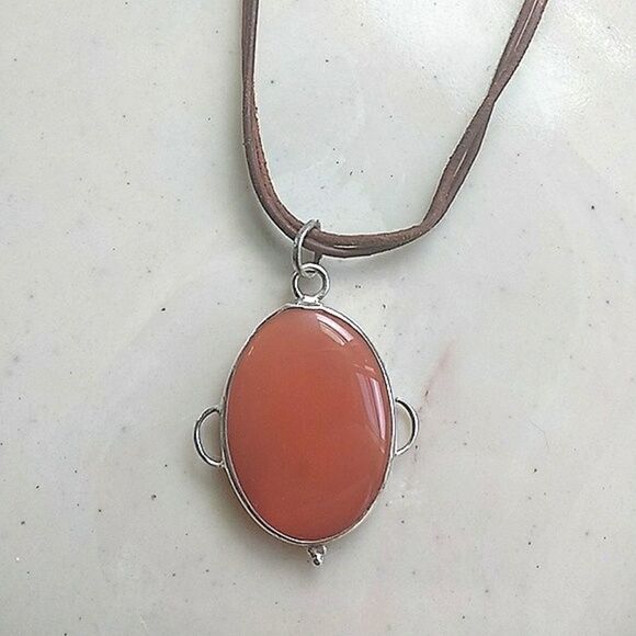 Jewelry - Artisan Natural Carnelian Stone Pendant Necklace